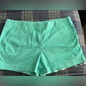 Vineyard Vines Aqua Women's Shorts